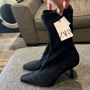 Zara black Suede boots